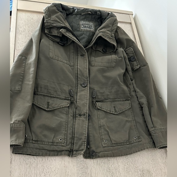 levi strauss & co Jackets & Blazers - Levi Strauss Co Olive Green Utility Jacket